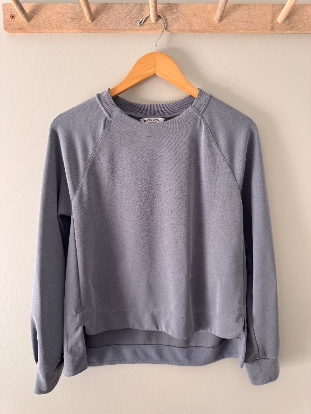 Athleta Soft Crewneck Pullover Sweatshirt Blue Gray Small